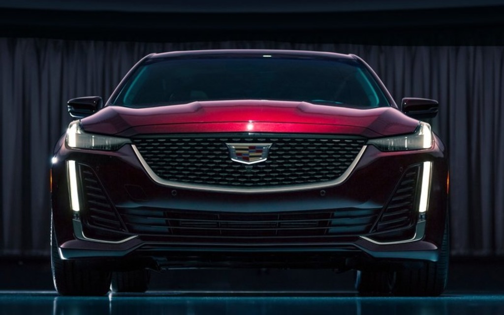 Image illustrant l'article: Cadillac CT5 2020 : une nouvelle berline s'en vient chez Cadillac