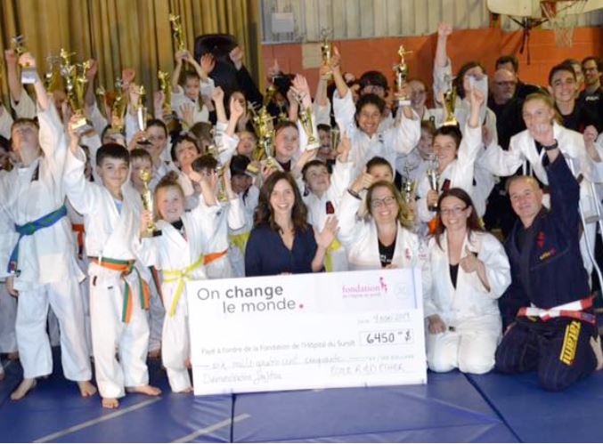 Une démonstration d’arts martiaux qui change le monde