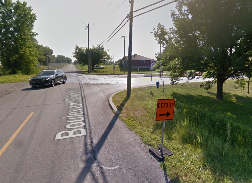 Image illustrant l'article: Un feu de circulation et un carrefour giratoire pour désengorger la rue Trudeau