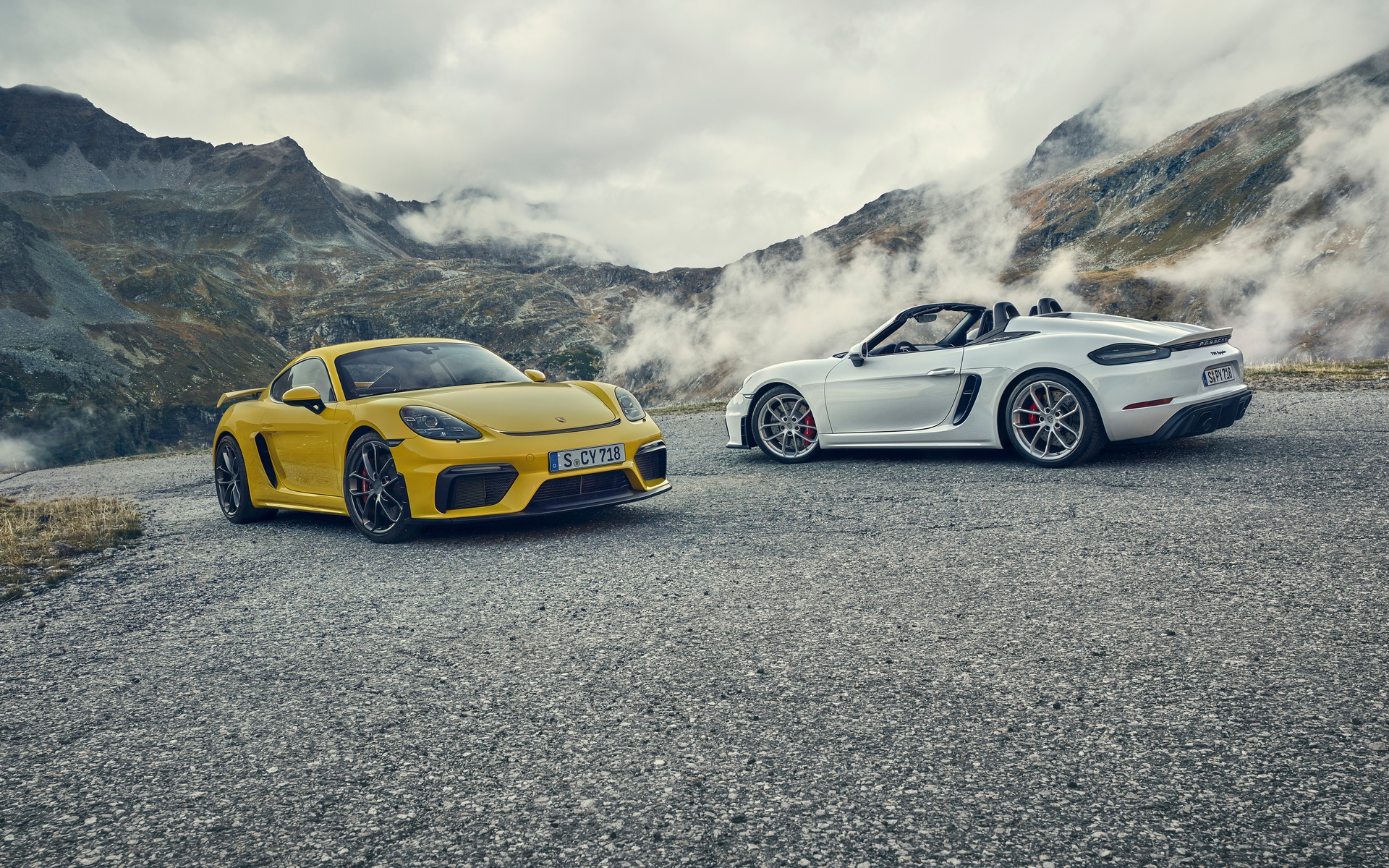 Au volant des Porsche 718 Spyder et Cayman GT4