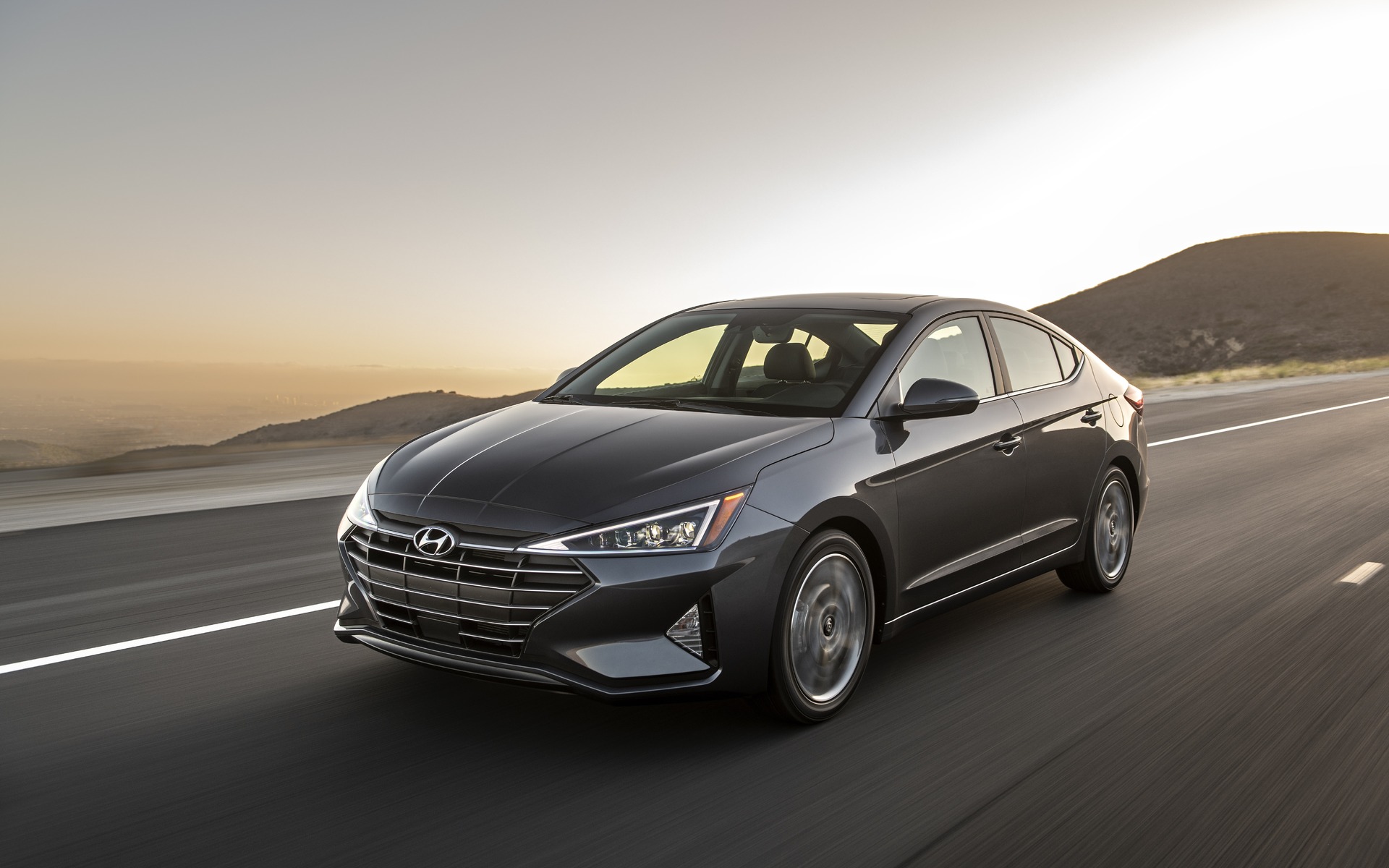 Image illustrant l'article: Hyundai Elantra 2019 : une favorite qui reste au goût du jour