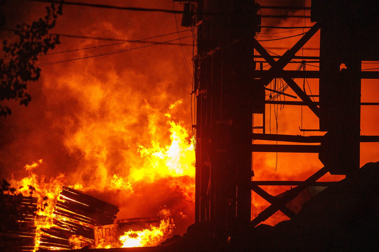 Image illustrant l'article: Incendie à l’usine Kruger à Beauharnois