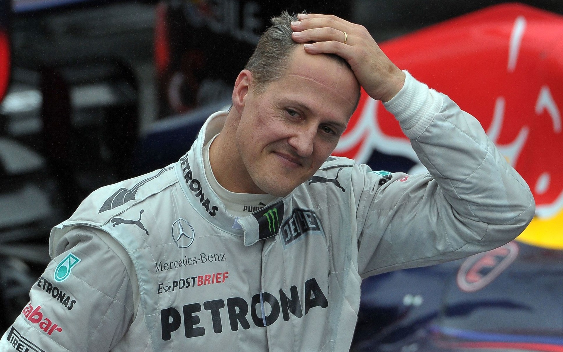 Michael Schumacher hospitalisé à Paris