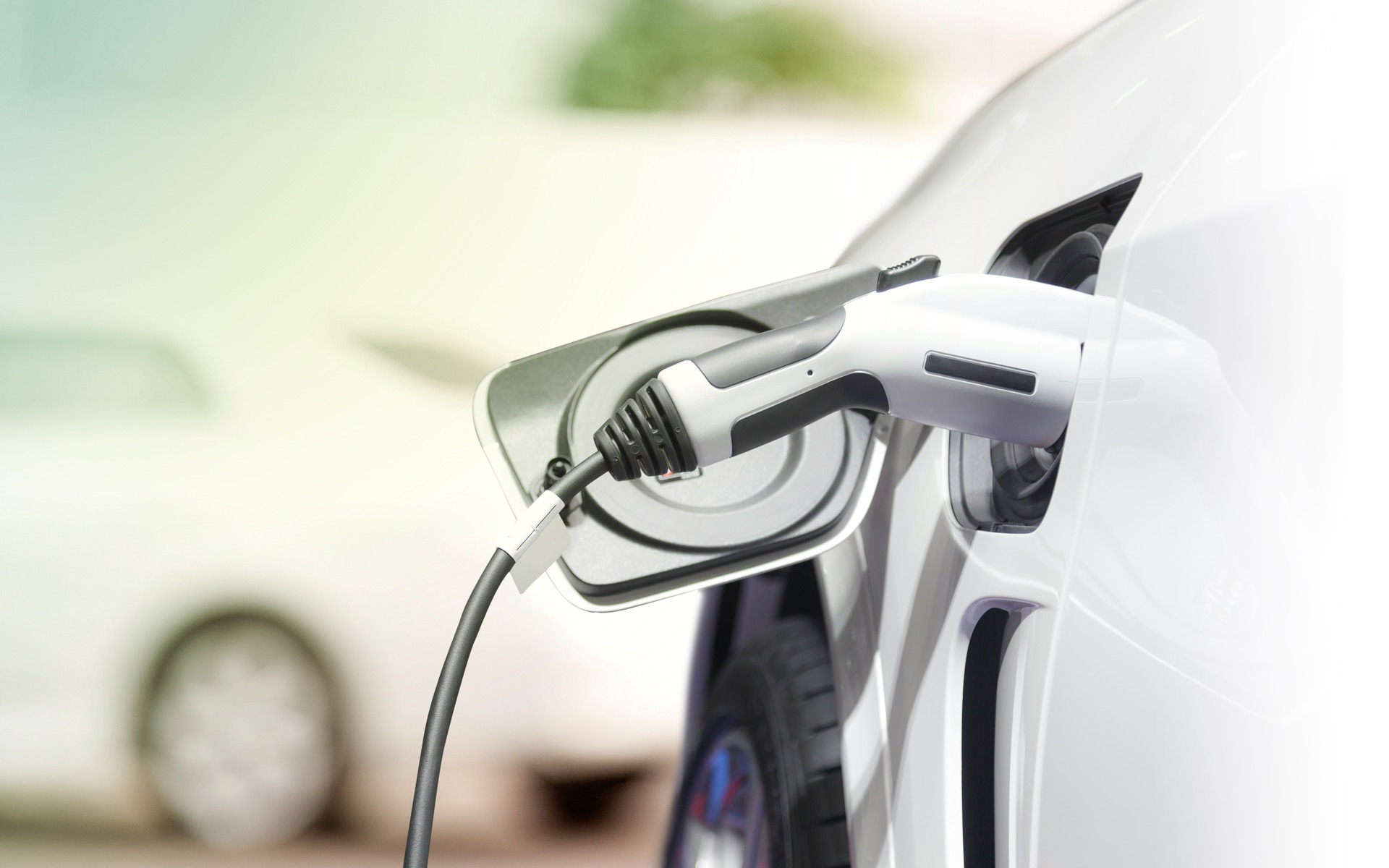 Étude : les véhicules électriques encore très mal compris