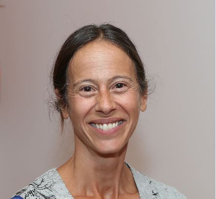 La néo-démocrate Joan Gottman en mode carboneutre