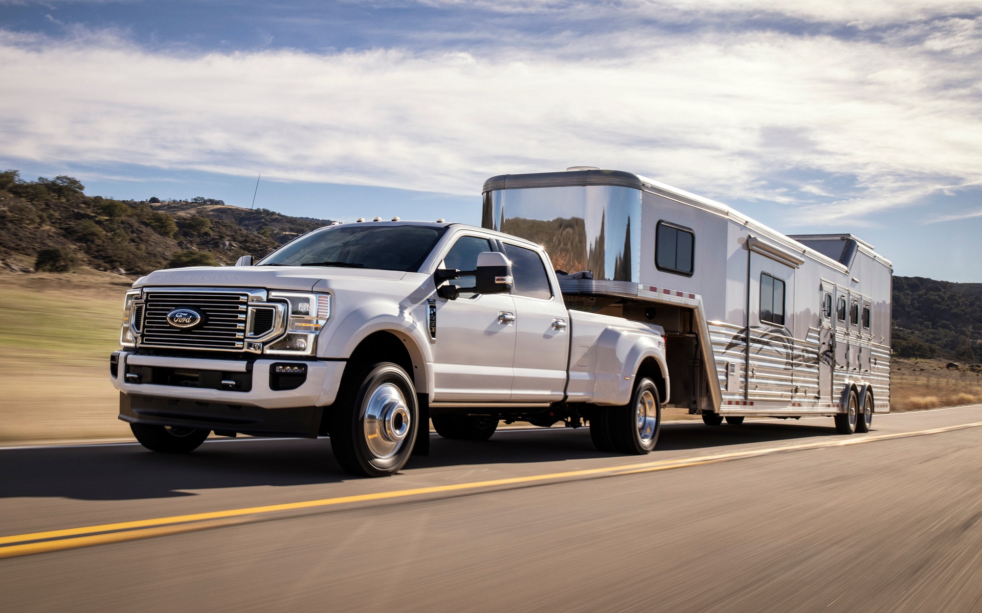 Le Ford Super Duty 2020 remorque jusqu’à 37 000 livres