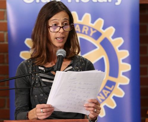 Image illustrant l'article: Joan Gottman favorise un vrai virage écologique et social