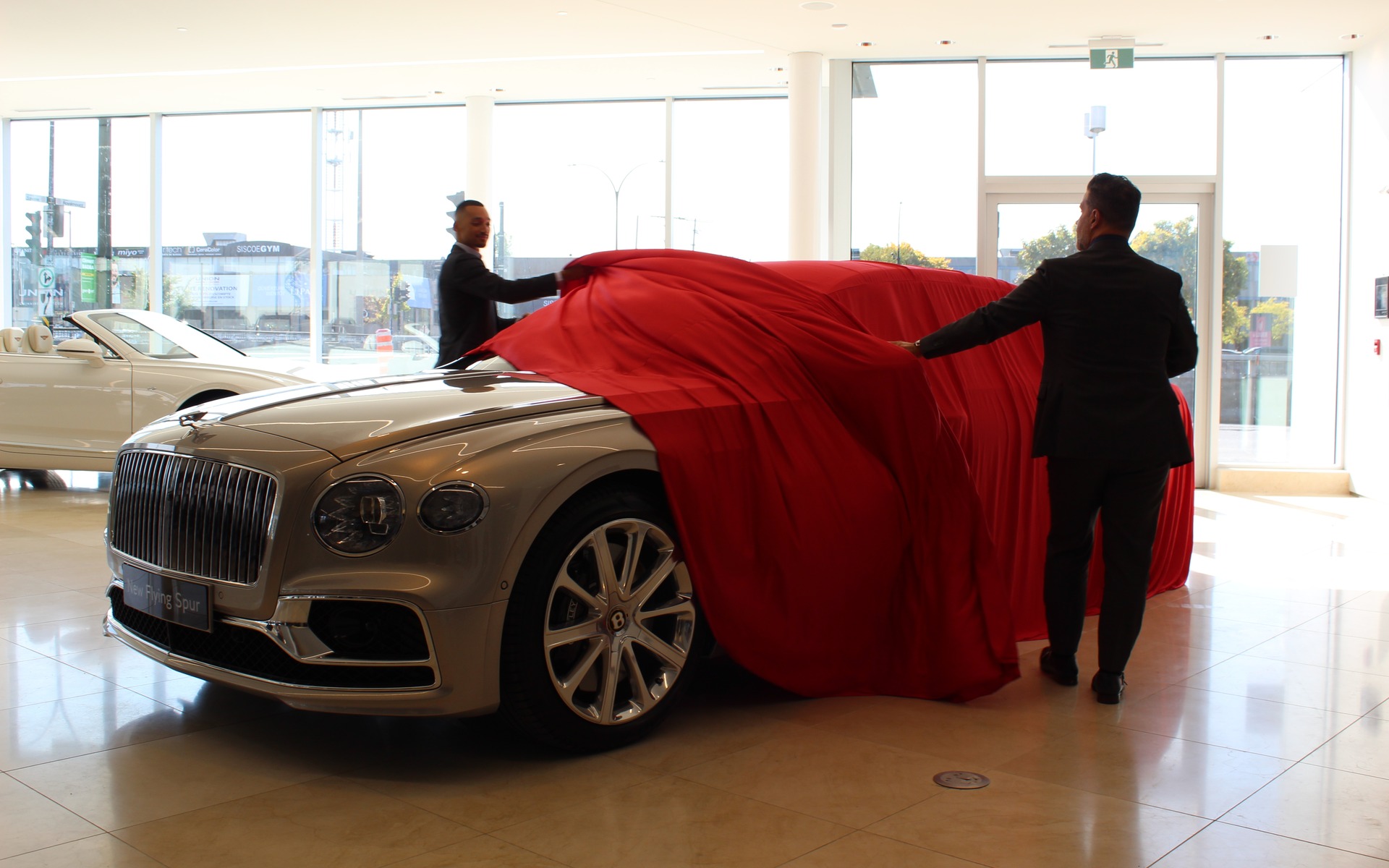 Image illustrant l'article: La Bentley Flying Spur 2019 débarque au Québec