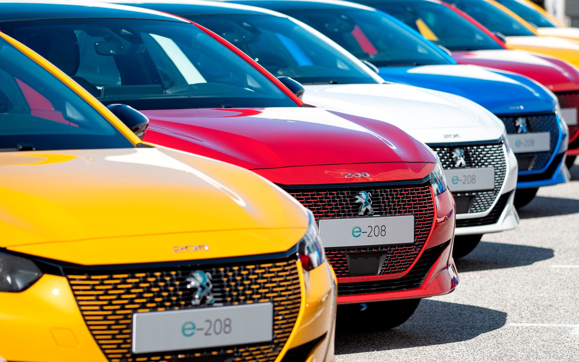 Cinq choses à savoir sur la fusion PSA – Fiat Chrysler