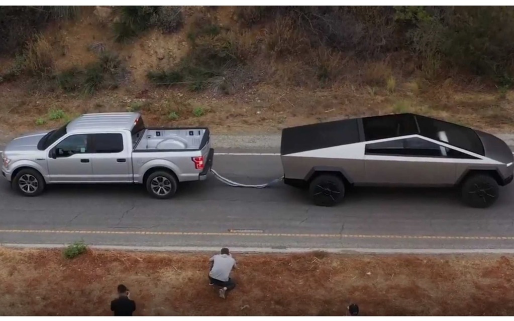 Image illustrant l'article: Ford aimerait sa revanche contre le Cybertruck de Tesla