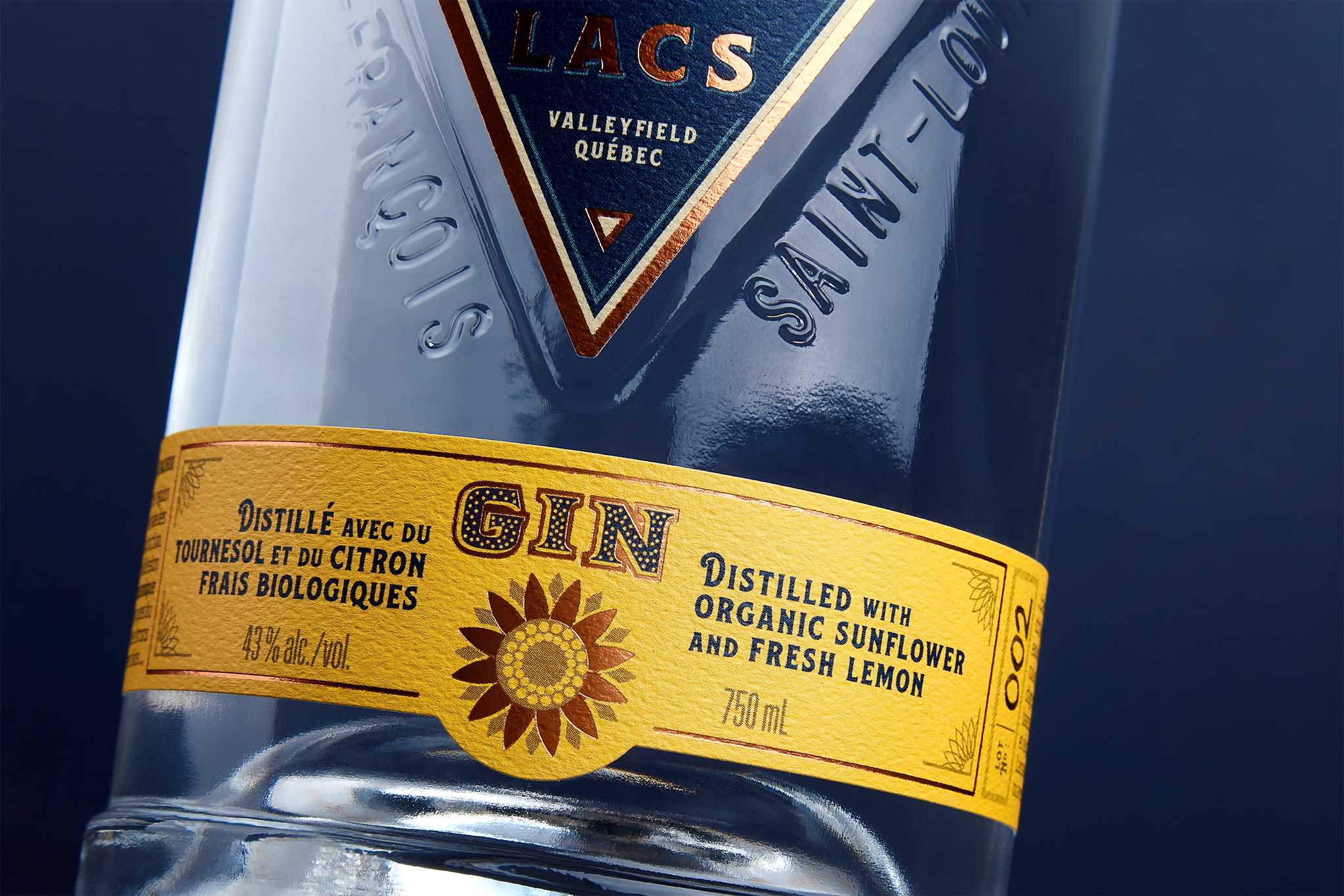 Le gin 3 Lacs bon à déguster et beau à admirer