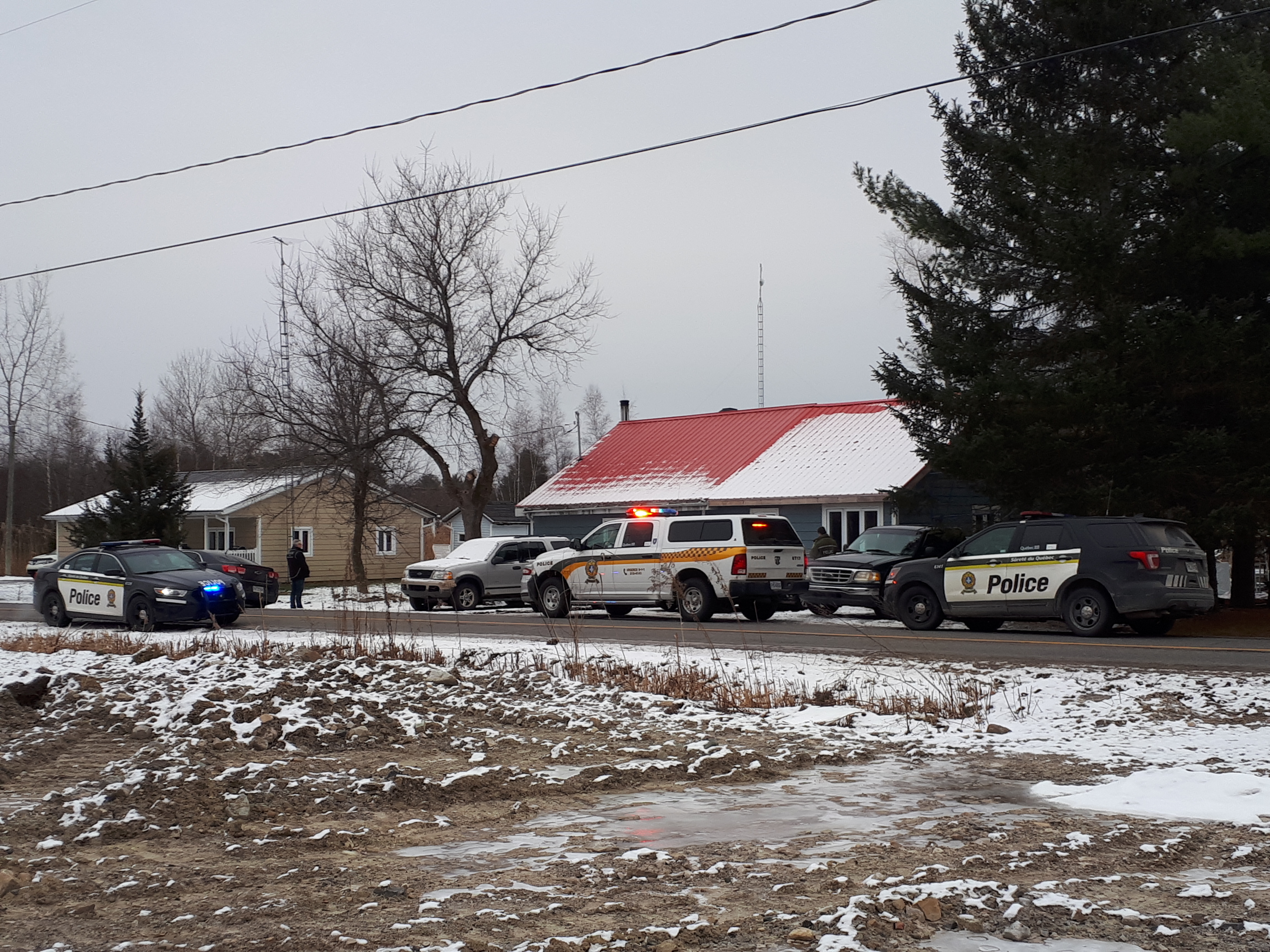 Descente policière à Saint-Chrysostome