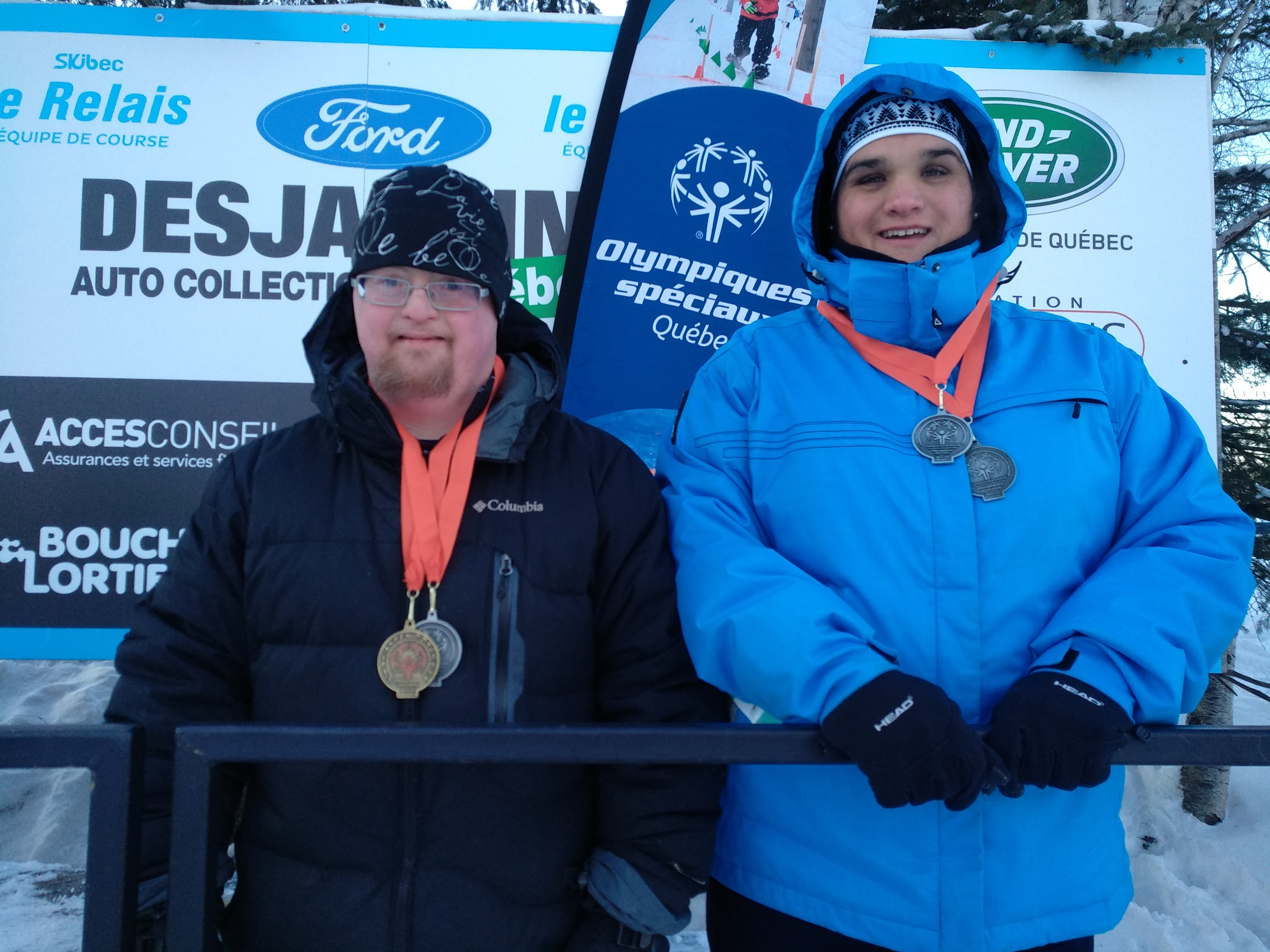 Image illustrant l'article: Agiles sur leurs skis