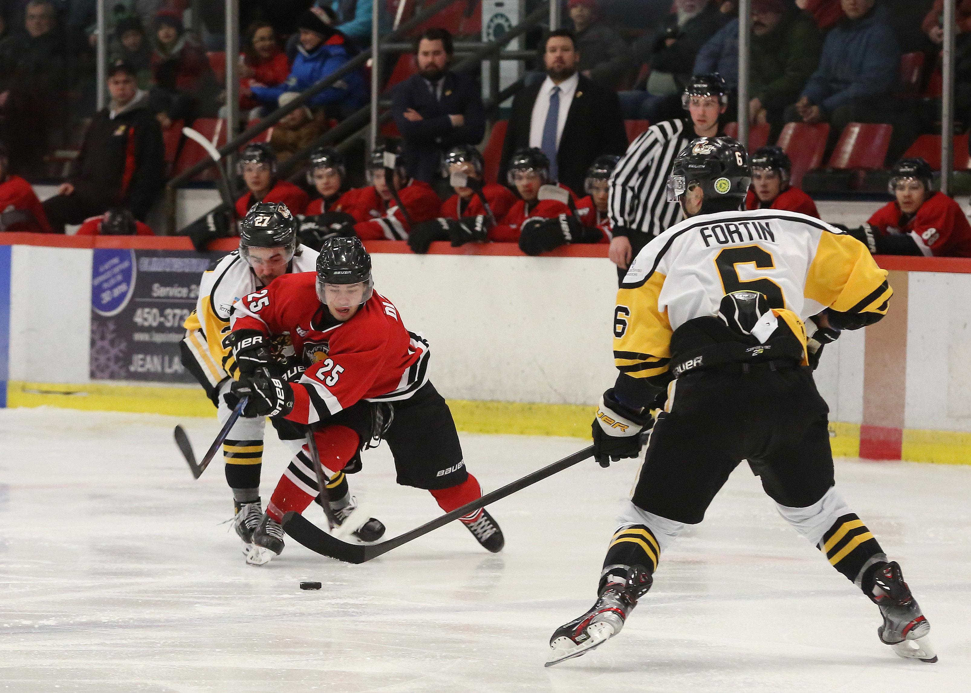 Les Braves en collent une 22e d’affilée à l’aréna Salaberry