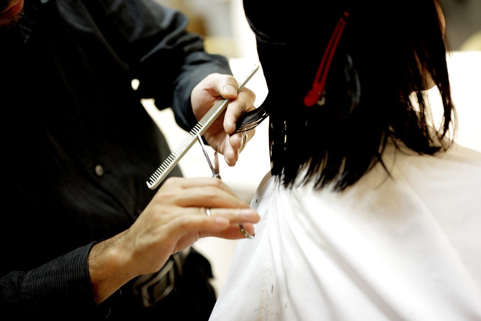 Plusieurs salons de coiffure prennent une pause