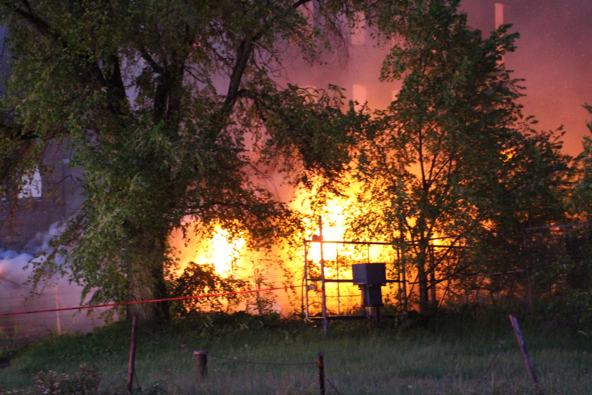 L’ancienne Spexel de Beauharnois ravagée par un incendie