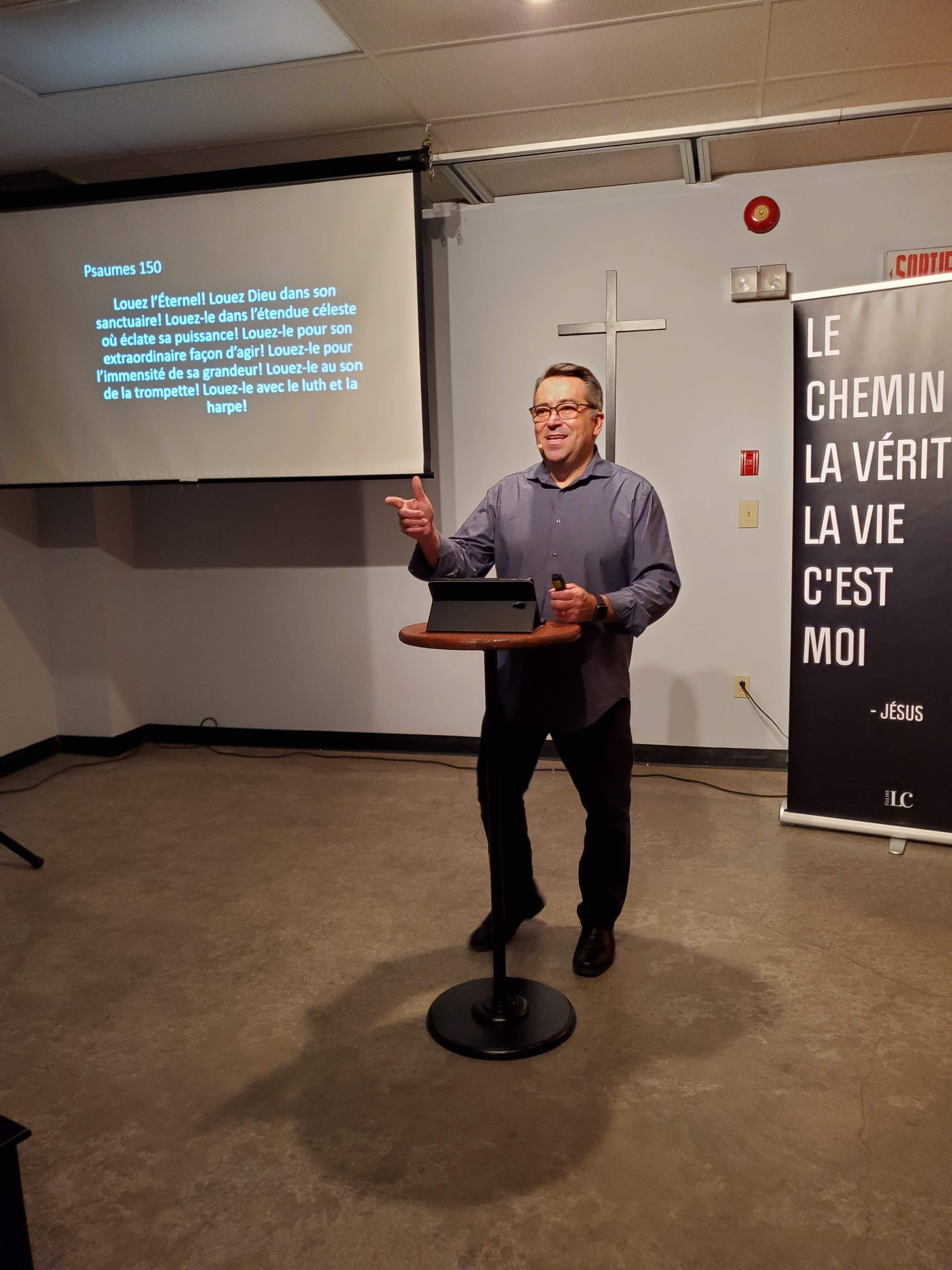 Une église chrétienne évangélique célèbre à Saint-Timothée