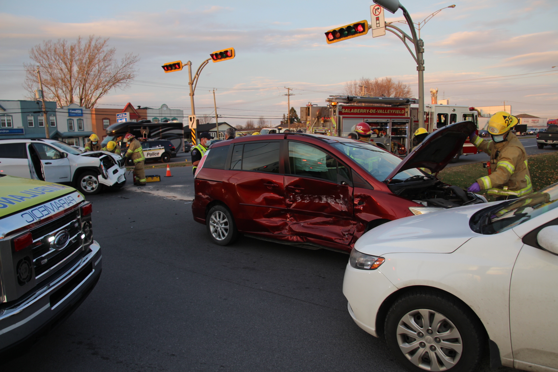 Des blessés et une heure de pointe difficile sur Langlois