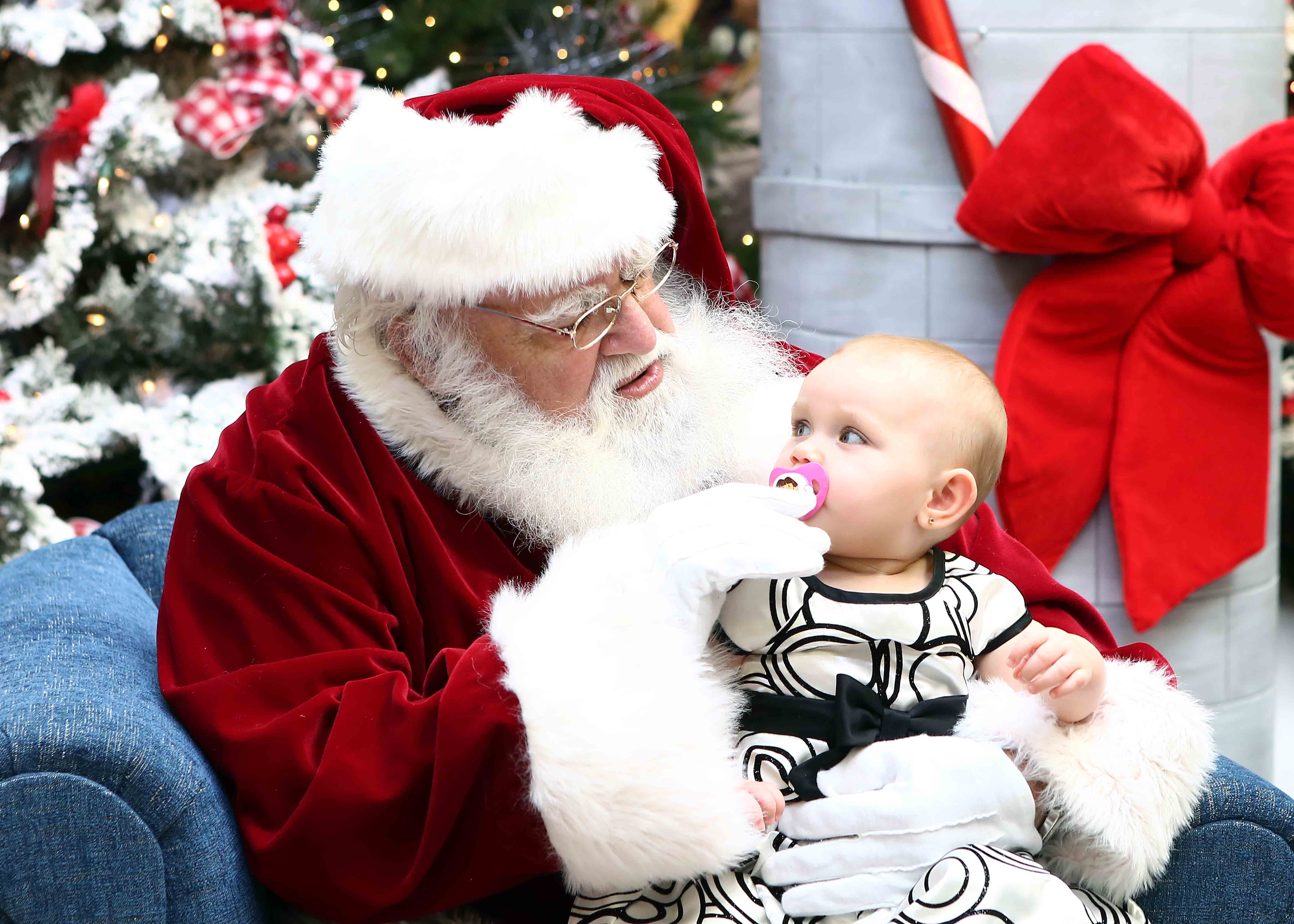 Le père Noël du Centre Valleyfield répondra au téléphone