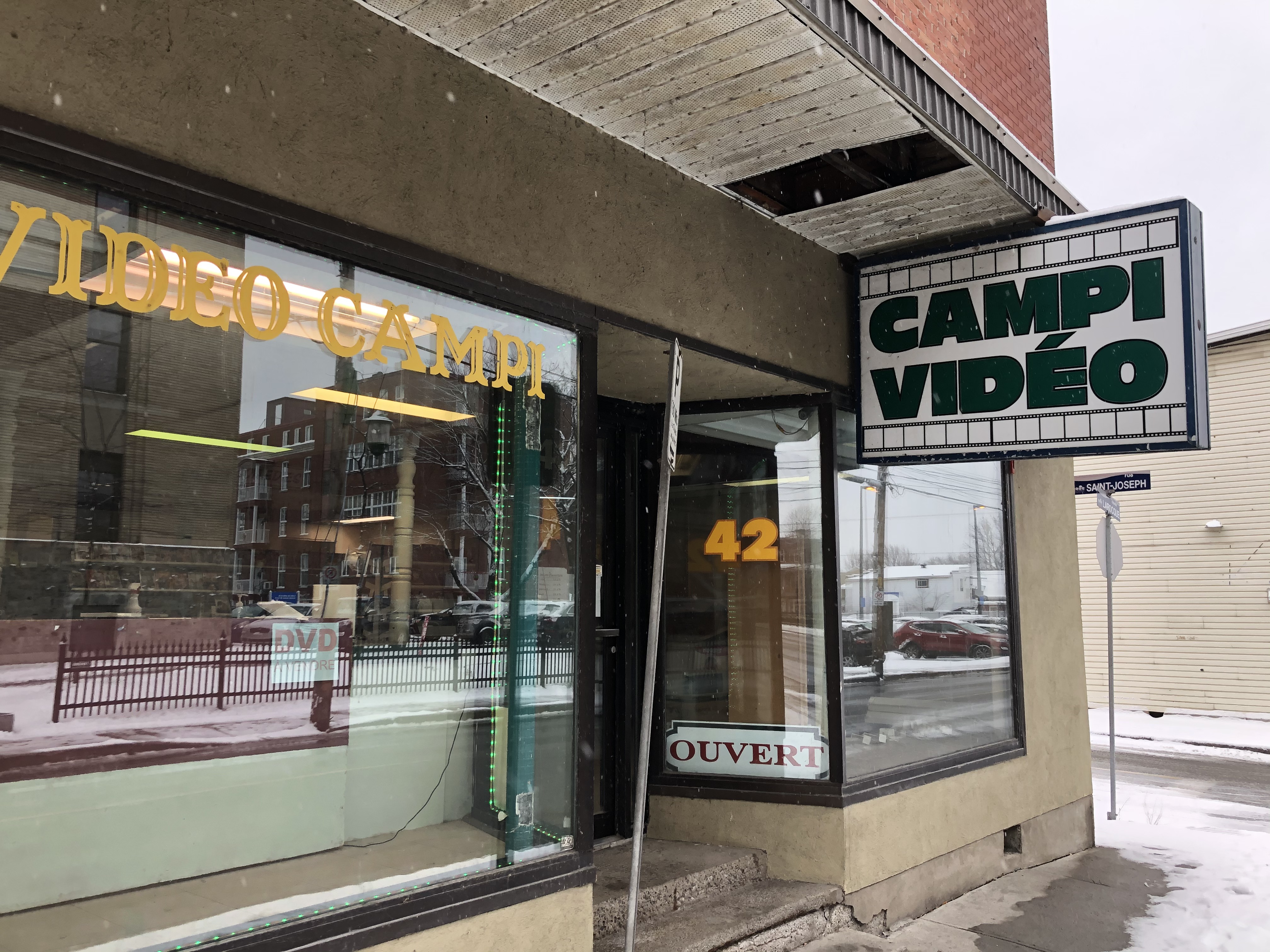 Image illustrant l'article: Le dernier club vidéo de Valleyfield ferme ses portes