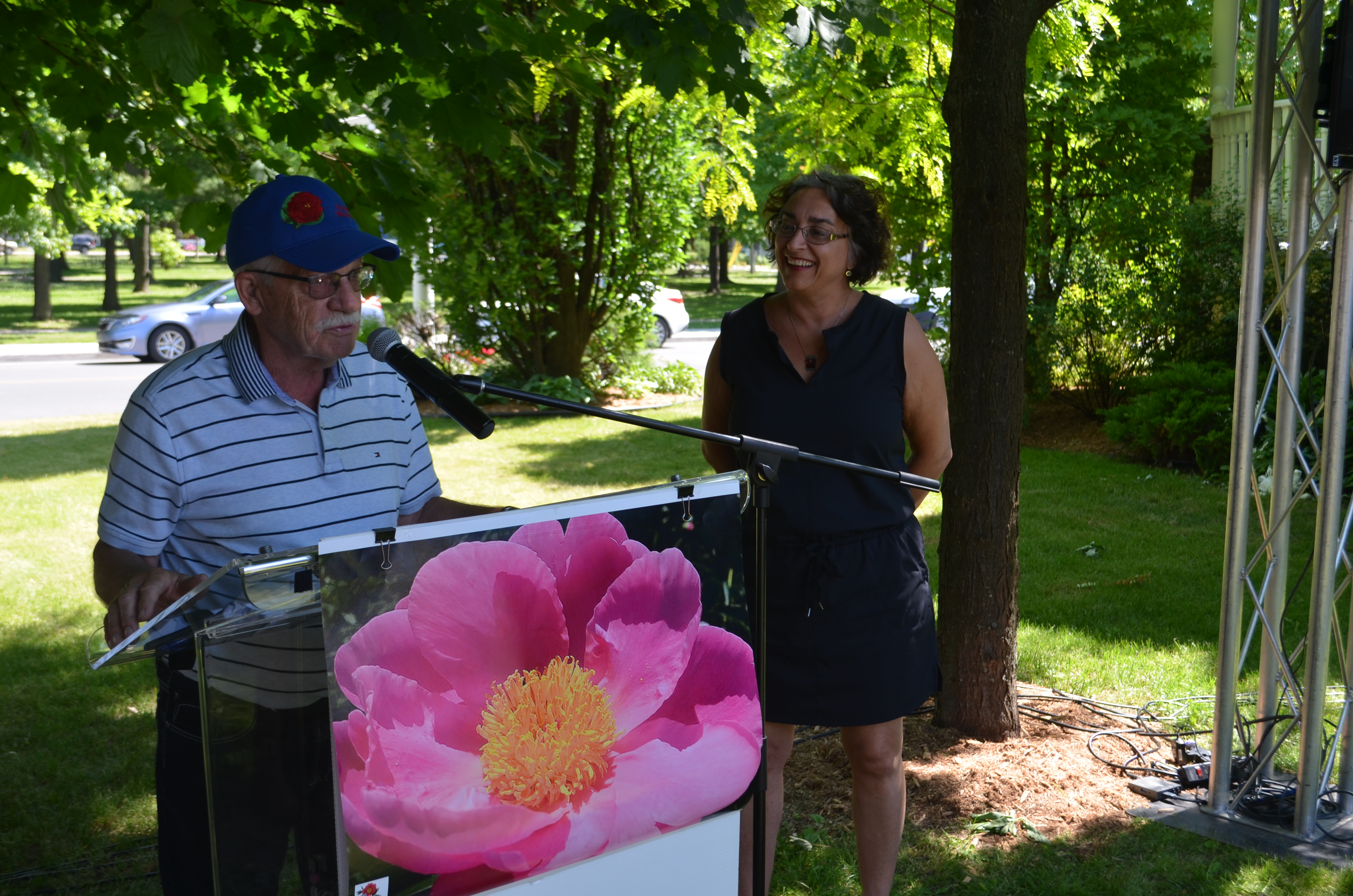 Image illustrant l'article: RÉTRO 2020 - Pivoines : une belle récolte pour Martinus Mooijekind