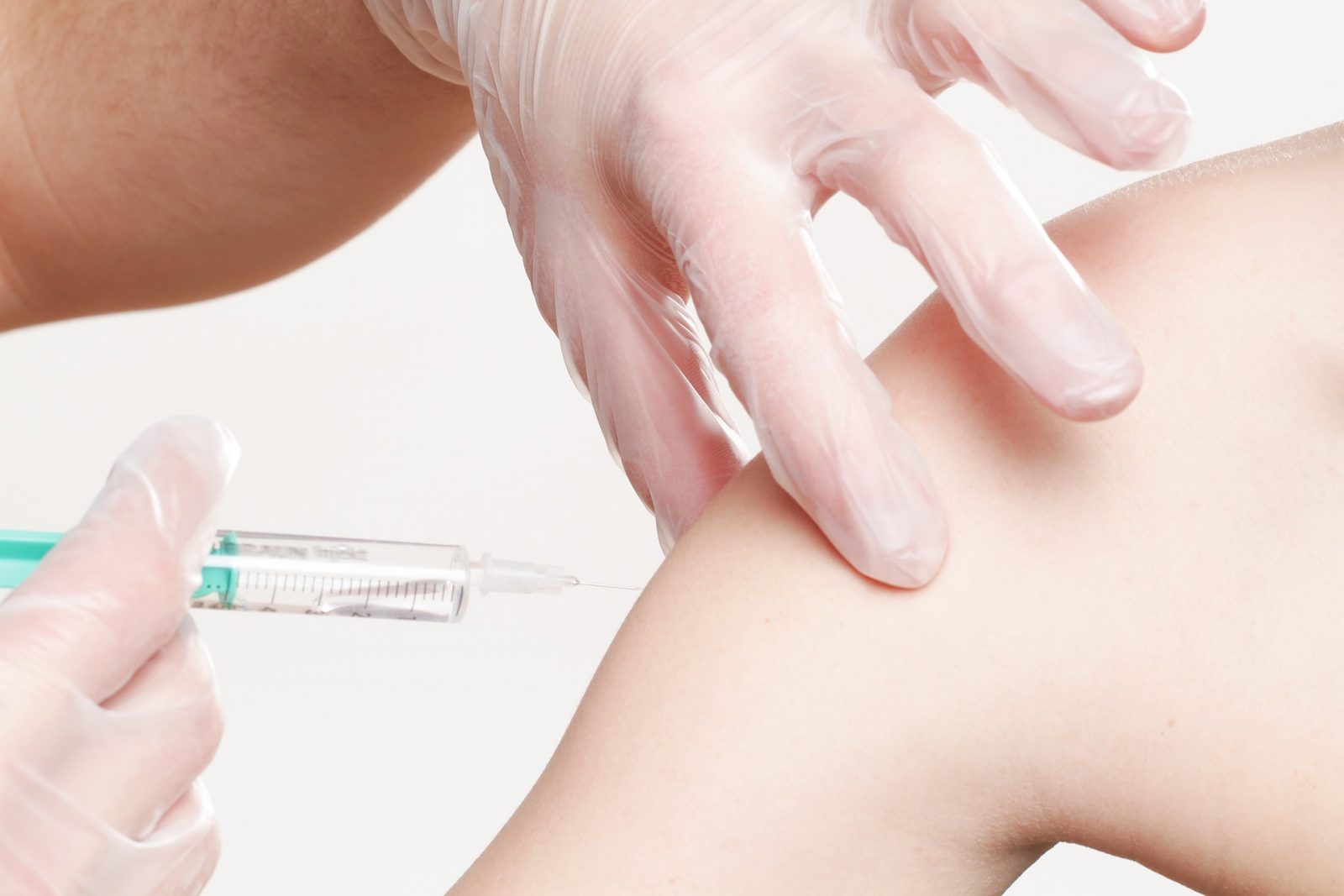 Pourquoi la vaccination débute-t-elle plus tard en Montérégie ?