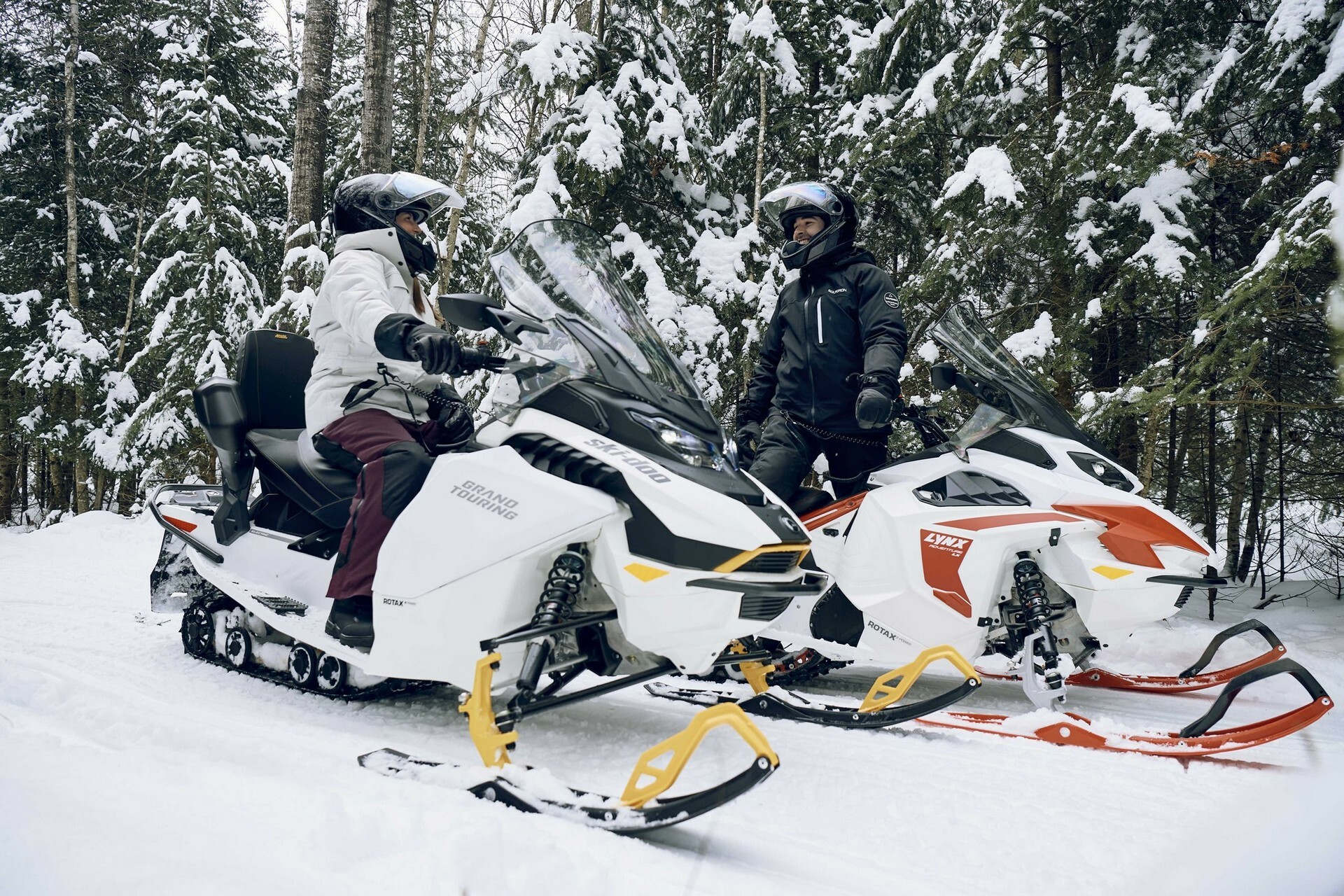 Ski Doo et Lynx présentent une première motoneige électrique