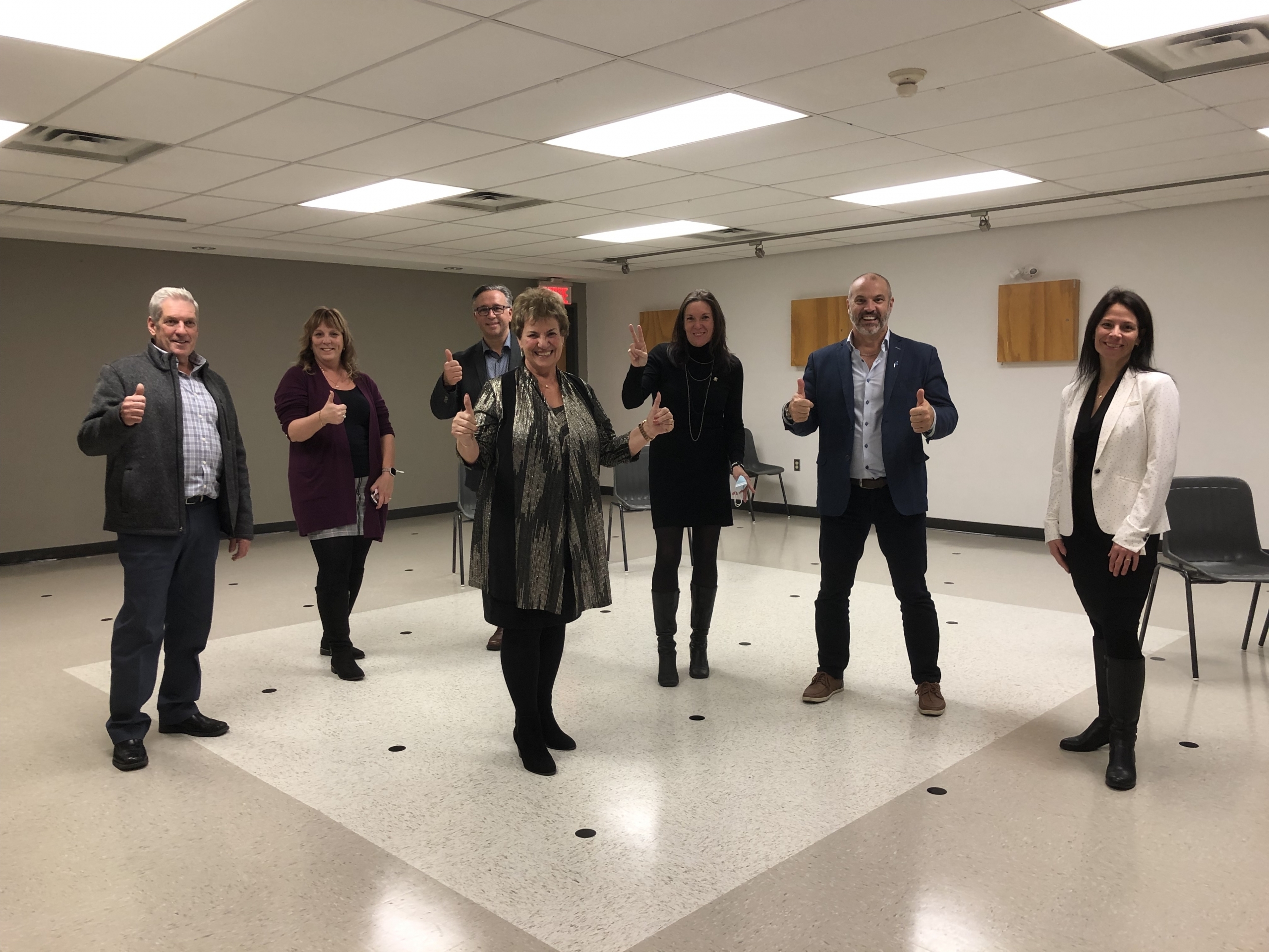 Ce chien a trop hâte de revoir son ami