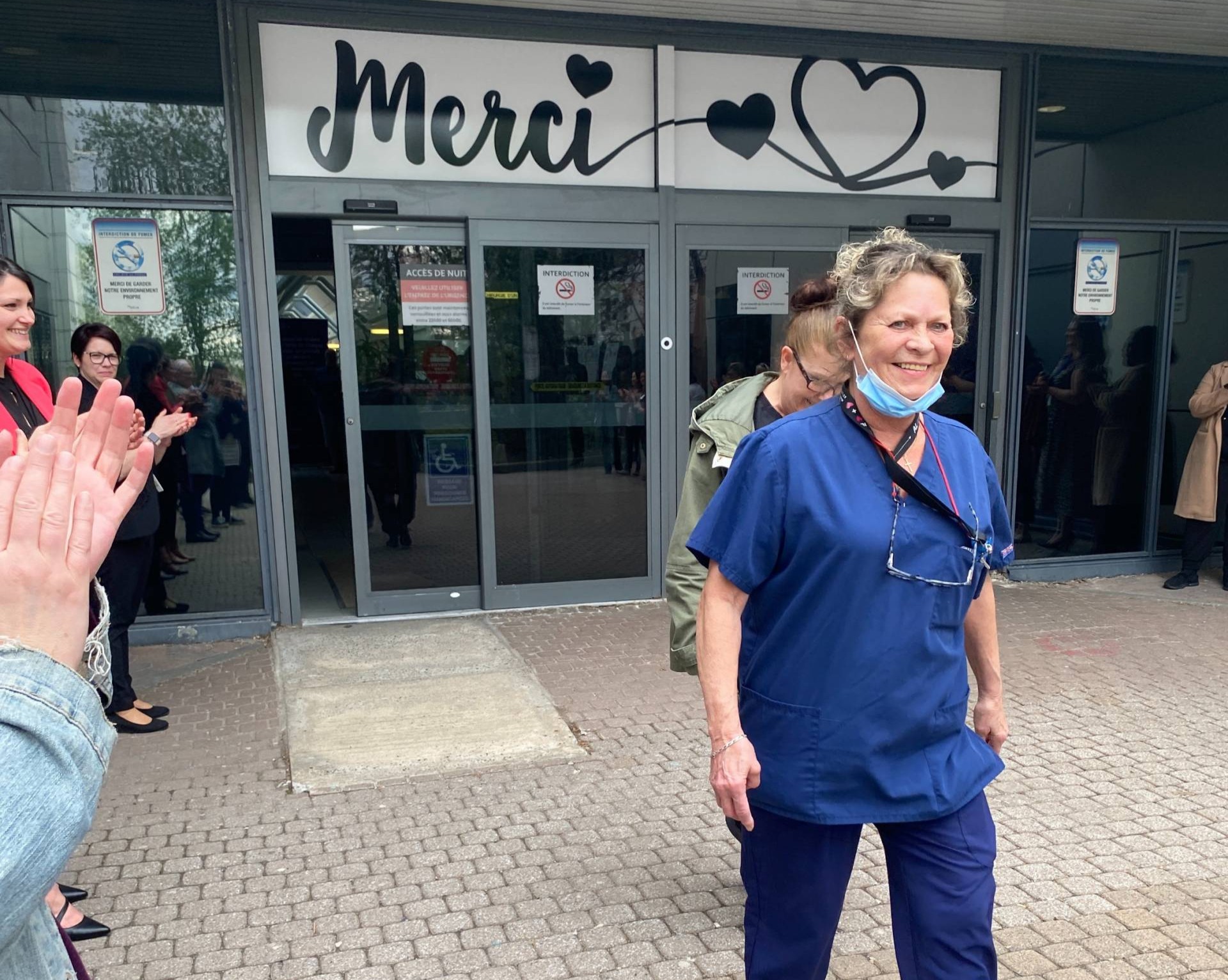 Étancher sa soif comme un humain