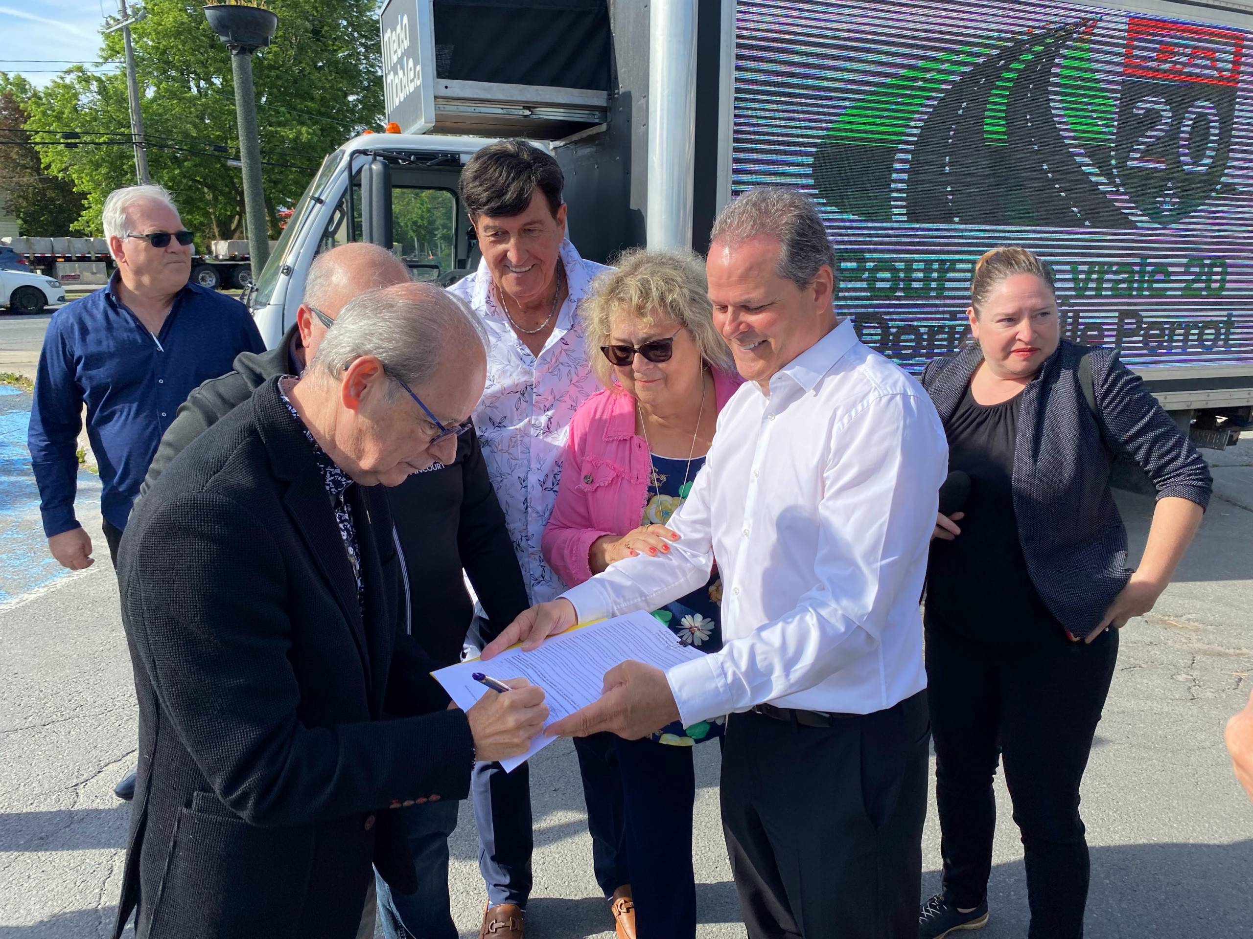 Fini les fausses applications gouvernementales avec ce truc