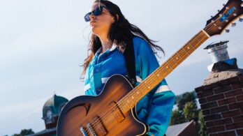 Marie-Claudel Chénard aux côtés de grands guitaristes québécois