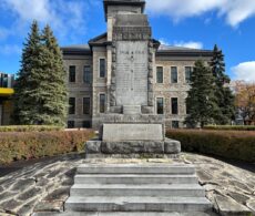 Le cénotaphe de Valleyfield retrouve enfin un propriétaire