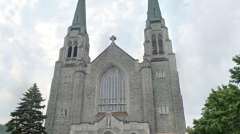 Un dîner festif propulsé par Sœur Thomas