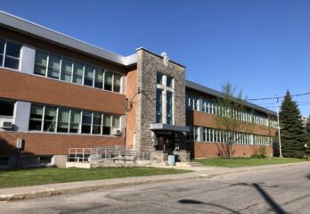 CSS de la Vallée-des-Tisserands : coups de pied et coups de poing en grand nombre contre le personnel