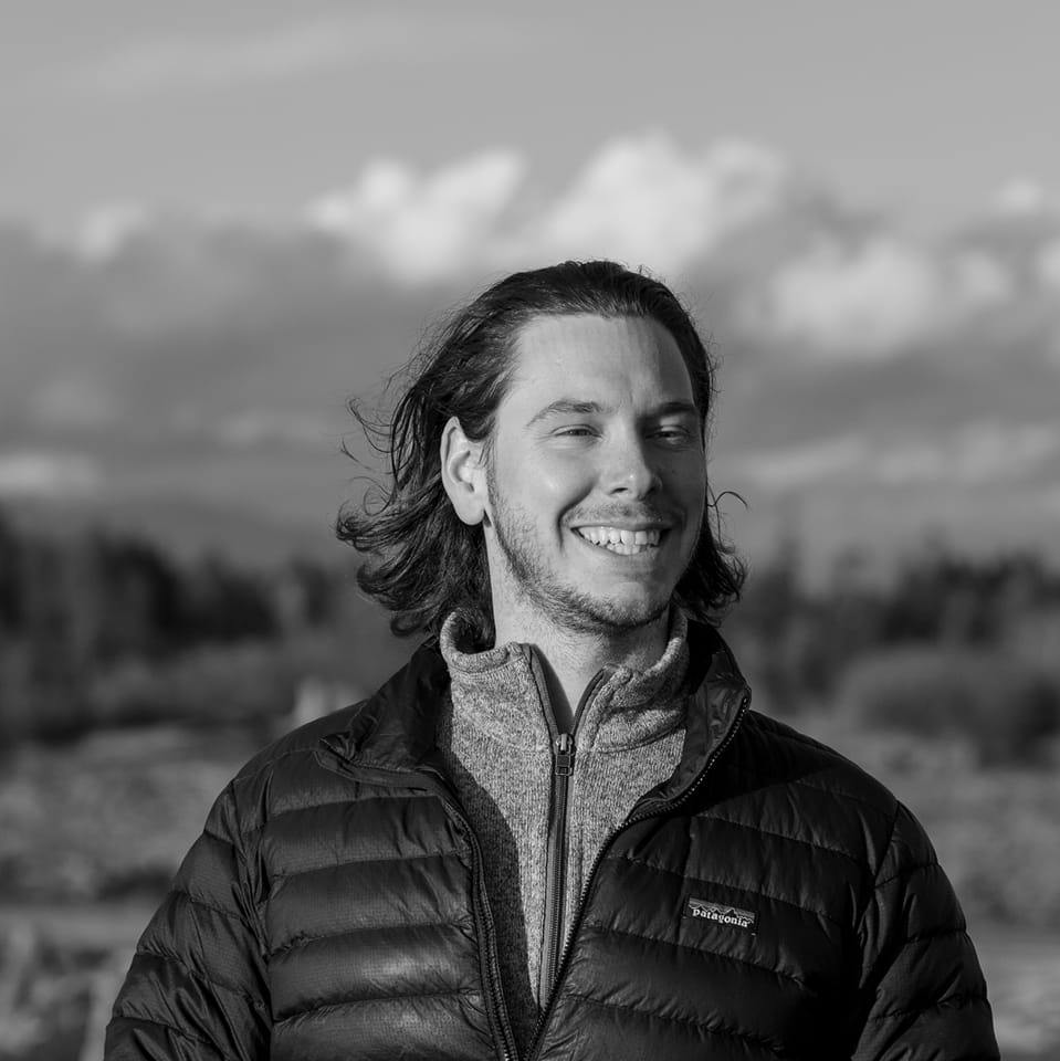 Antoine Forest est décédé : le pilote de 30 ans était aux commandes de l’avion à La Guardia