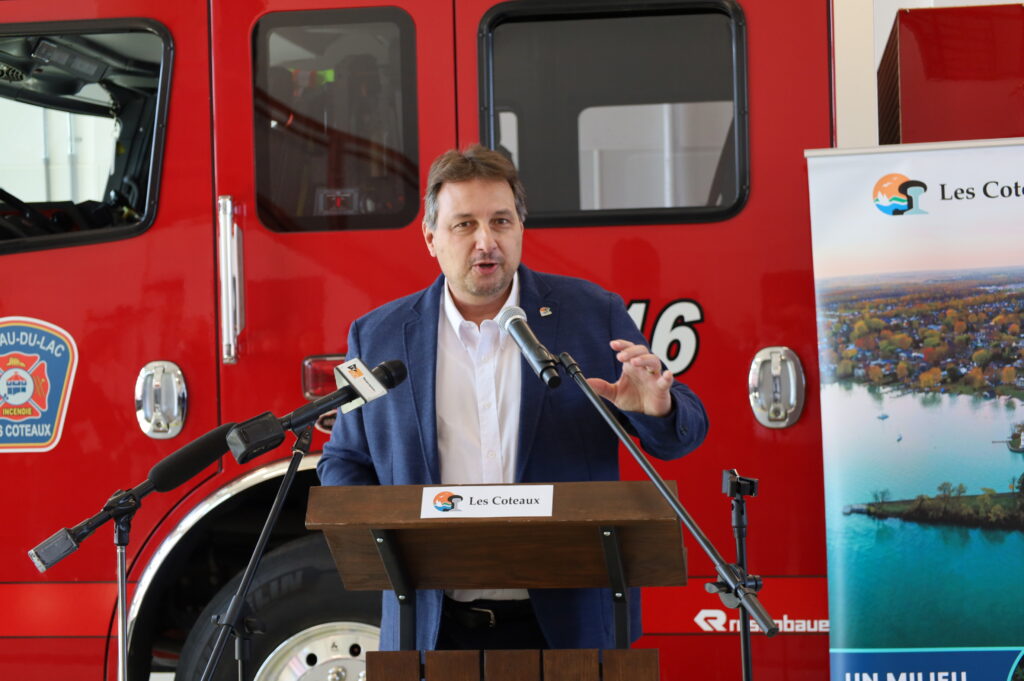 Une caserne de pompiers moderne à Les Coteaux