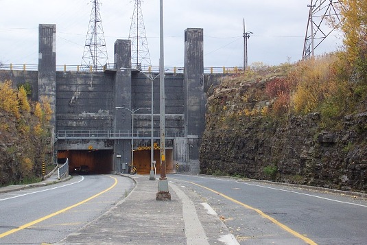 Accident dans le tunnel de Melocheville : un homme arrêté