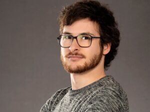 Le bédéiste Charles Boyer-Cazelais dessine son avenir en Belgique