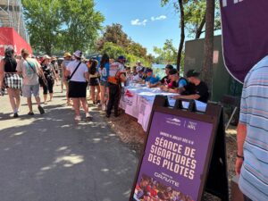 Régates de Valleyfield – Les pilotes à la rencontre des amateurs