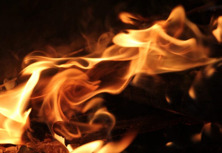 Incendie : un article de fumeur en cause