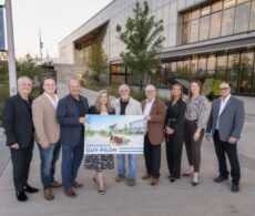 Esplanade du pôle municipal : la Ville de Vaudreuil-Dorion rend hommage à Guy Pilon