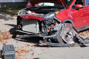Deux voitures endommagées lors d&rsquo;une collision