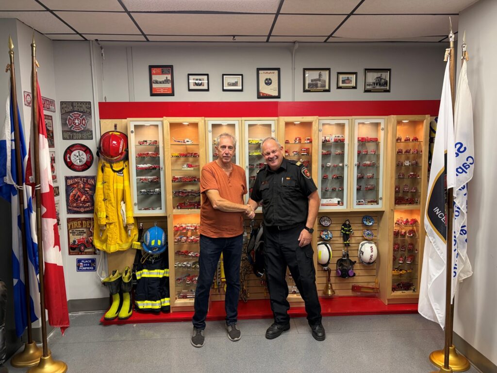 Sécurité-incendie: don d&rsquo;une importante collection d&rsquo;objets
