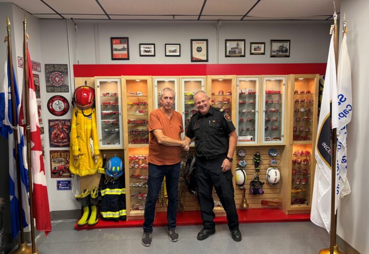 Sécurité-incendie: don d&rsquo;une importante collection d&rsquo;objets