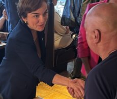 Équipe Christine Fréchette : un plan économique « sans incertitude »
