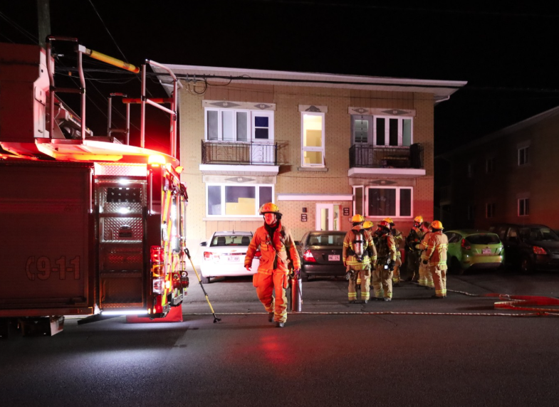Incendie de cuisinière vite maîtrisé